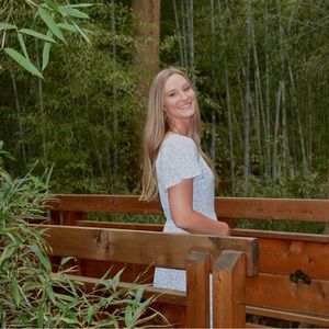 Meet your Posher, Hailey